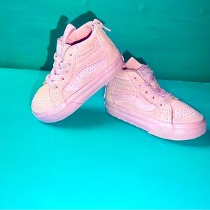 Vans kids SK8-Hi MTE Lilac Snow Shoes Size 4